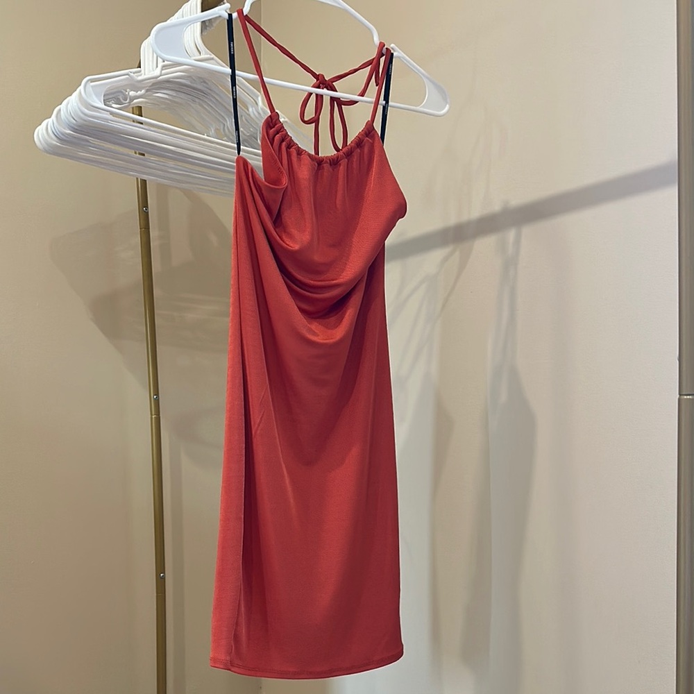 Elegant Red Sleeveless Dress